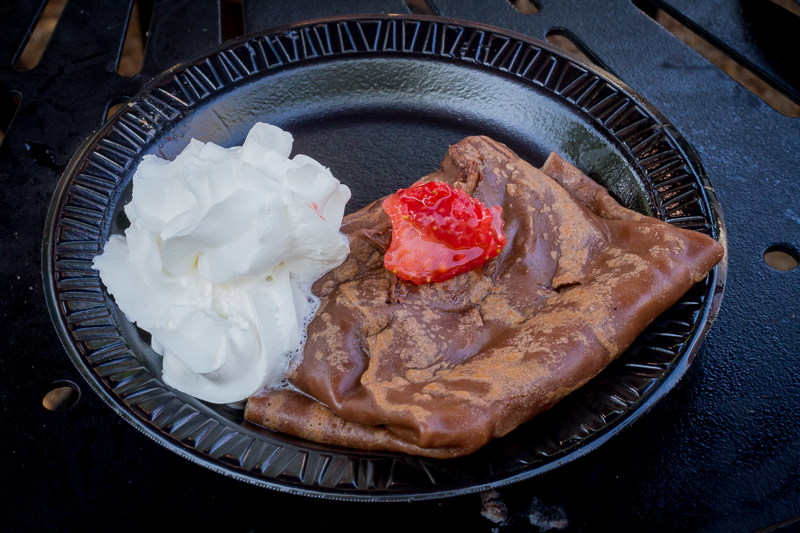 Busch Gardens Williamsburg Food and Wine Festival 2017 Chocolate Crêpe with Nutella & Strawberries